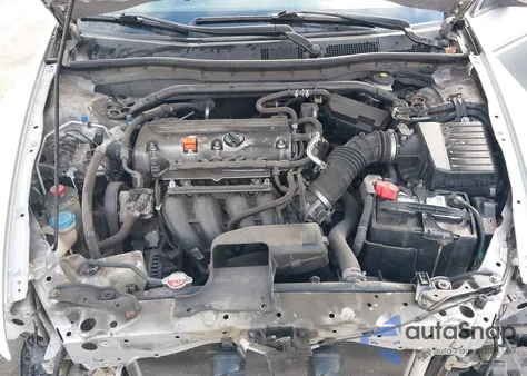 2010 Honda Accord 2.4 Ex-L from USA, damaged, VIN 1HGCS1B85AA016238